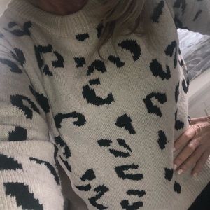 Cute leopard sweater